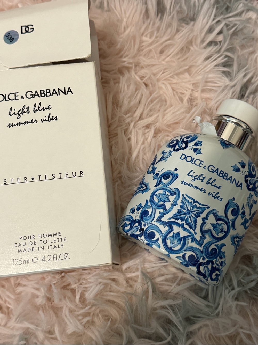 Dolce & Gabbana Light Blue Summer Vibes Eau de Toilette - White & Blue